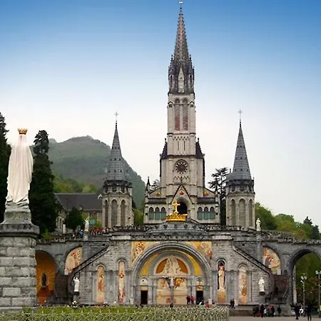 35m2 Terrasse Et Jardin Quartier Calme Au Centre De شقة لورد